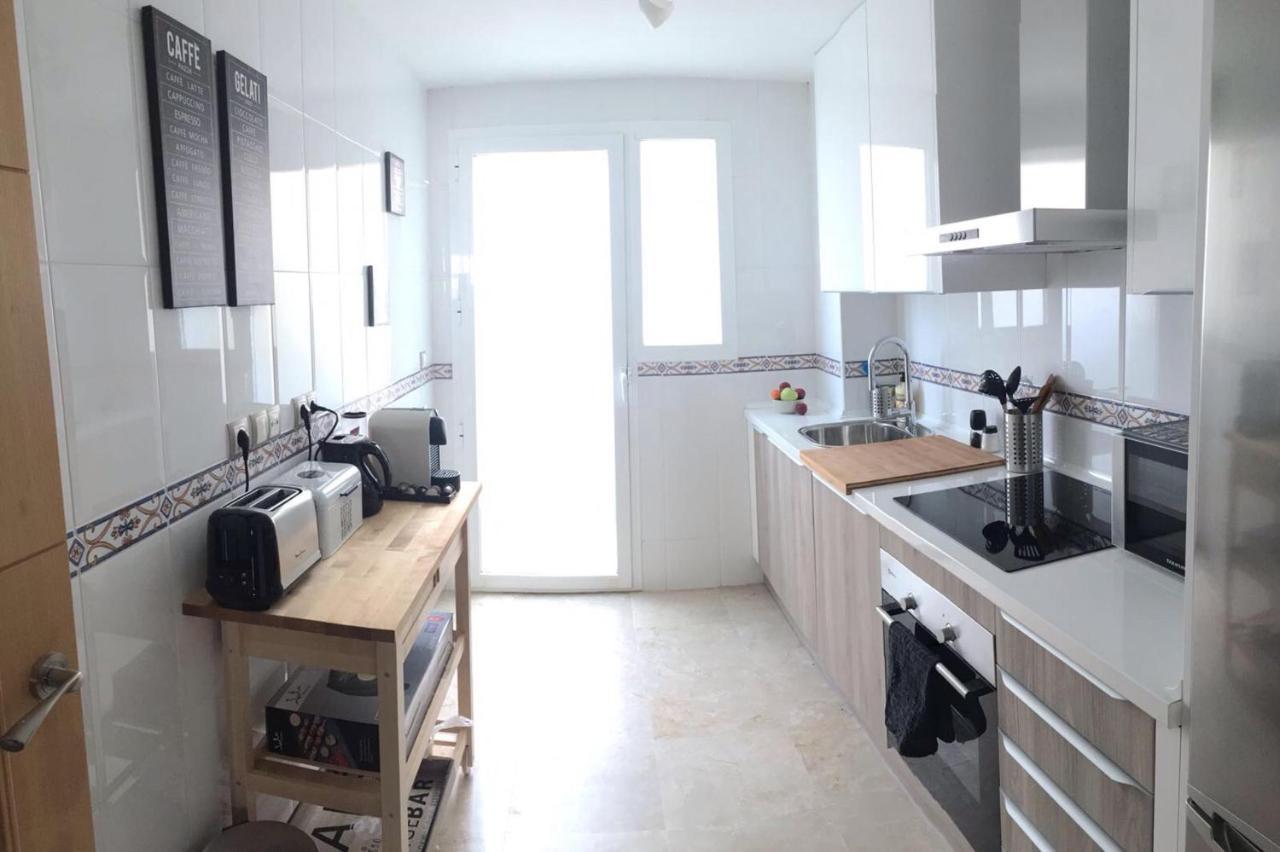 2201-Lovely 2 Bedrooms With Terrace And Pool Manilva Exteriör bild